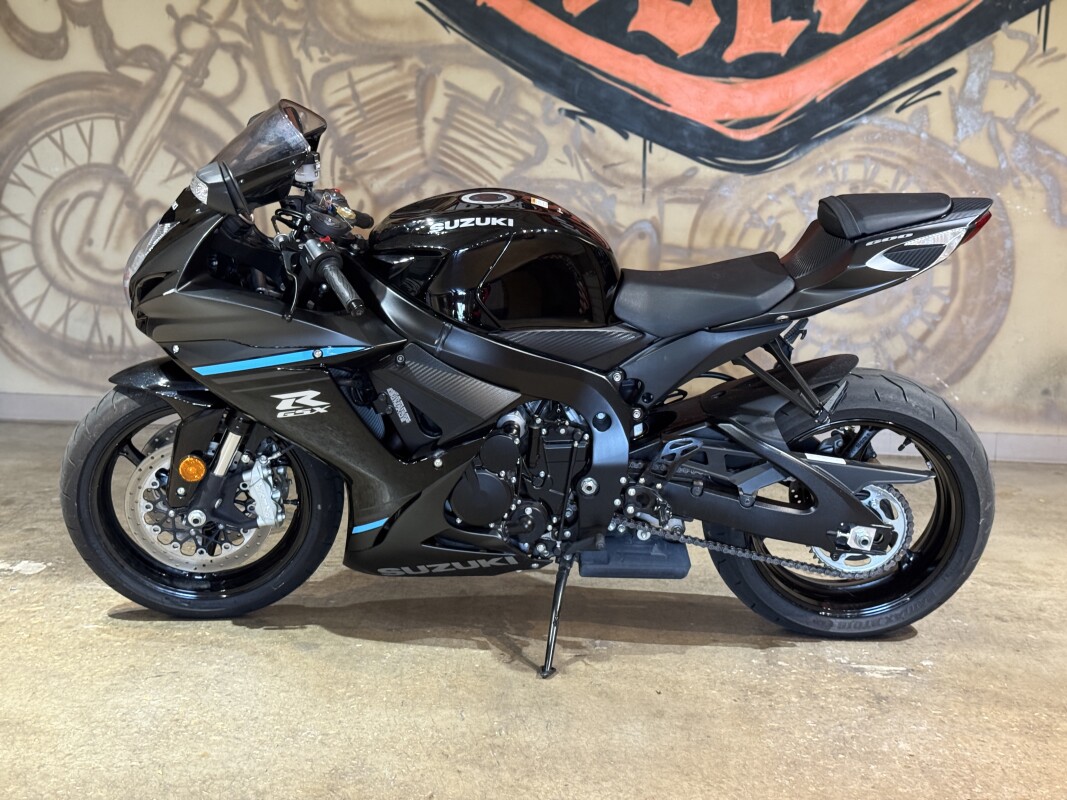 GSX-R600M4 2024 GSX-R600 - Photo 9