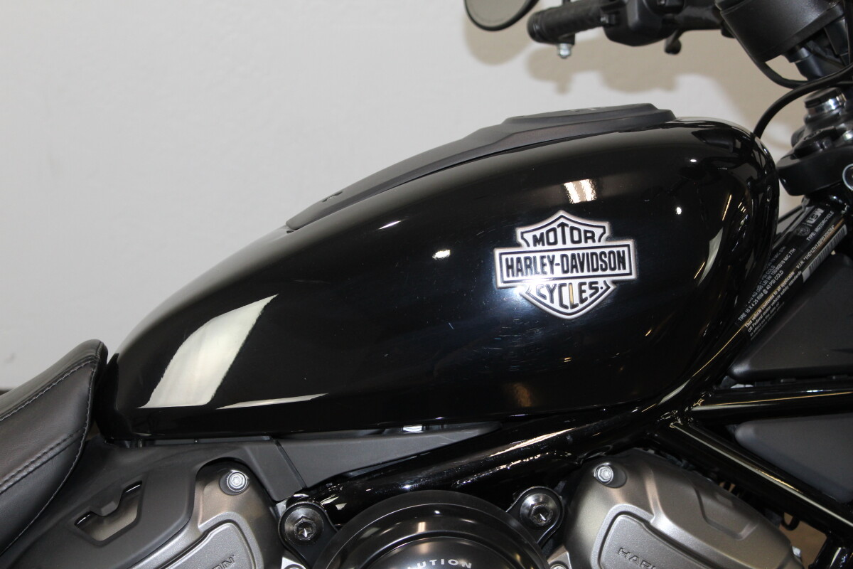 Harley-Davidson Nightster 2023 RH975 309284A BLACK - Photo 10