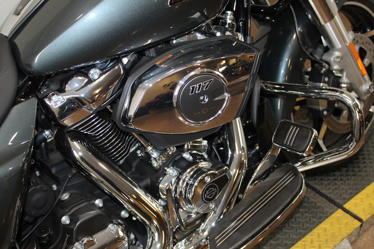 Harley-Davidson Road Glide 2025 FLTRX 84644298 IRON HORSE MTLC - Photo 9
