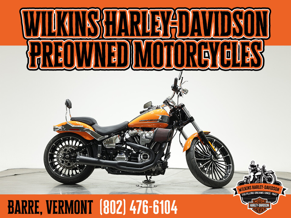 2023 Harley-Davidson FXBR Softail Breakout in Baja Orange with 1727 miles - Photo 2