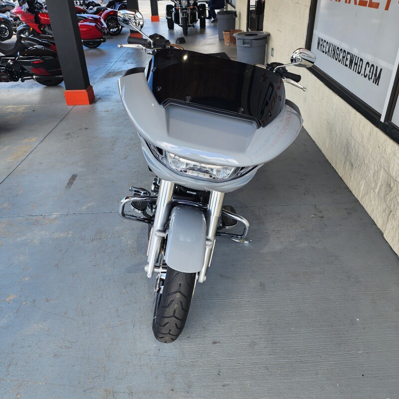 2025 Harley-Davidson Road Glide - Photo 2