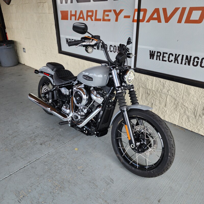 2025 Harley-Davidson Street Bob - Photo 4
