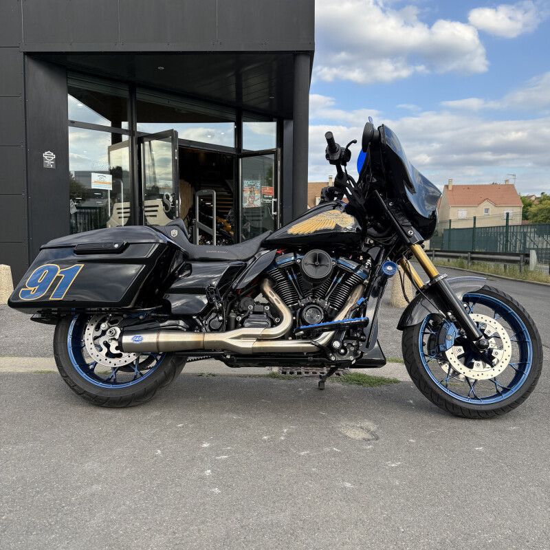 FLHXST 2022 Street Glide® ST