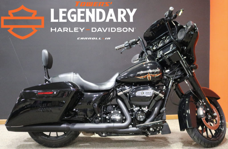 2018 Harley-Davidson® Street Glide® Special Vivid Black