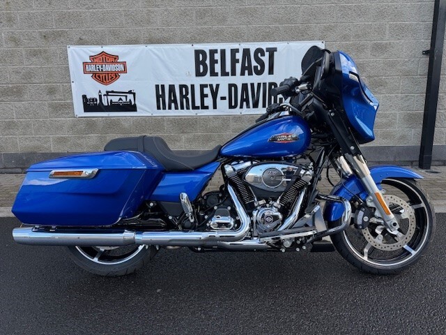 2025 Street Glide Blue Burst , Save £3k