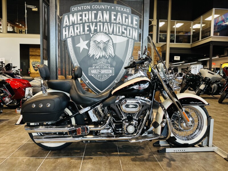  2011 Softail® Deluxe