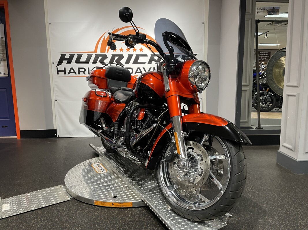 2014 Harley-Davidson CVO Road King - Photo 2