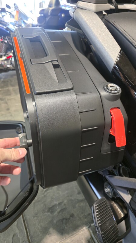 2026 BMW Motorrad R 1300 RT | $1,000 Cash Rebate, photo 11