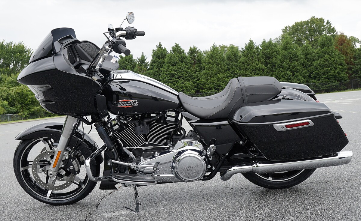 Road Glide - Photo 8