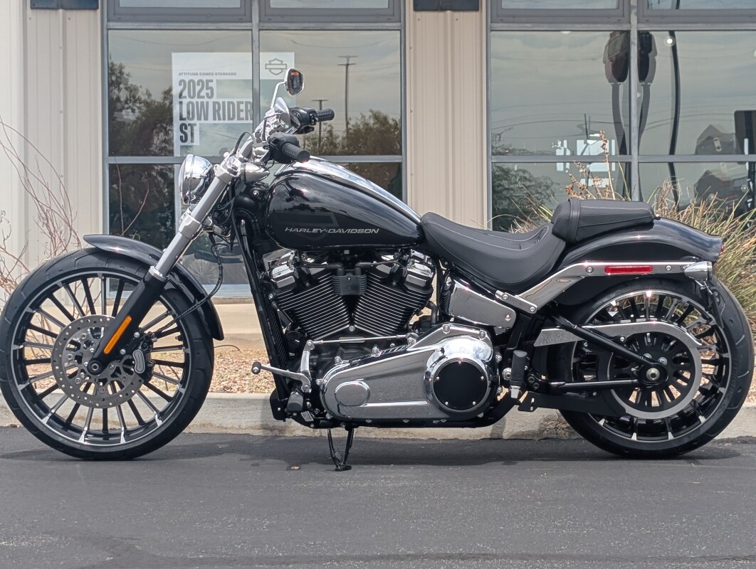 2025 Harley-Davidson Breakout - Photo 2