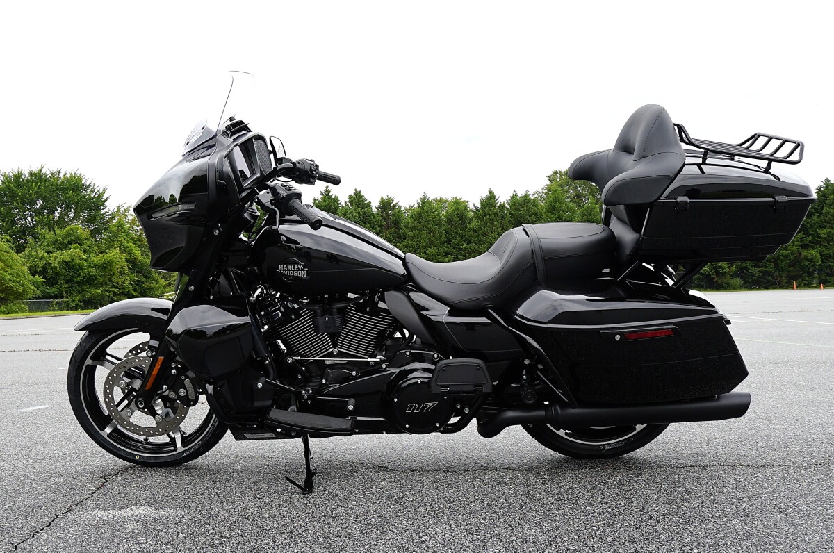 Street Glide Ultra - Photo 8
