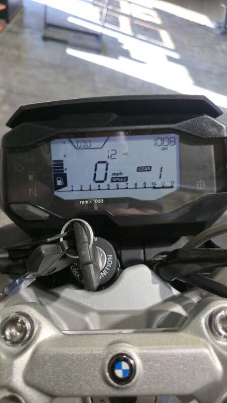 2025 BMW Motorrad G 310 R, photo 11
