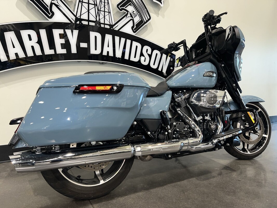 2024 Harley-Davidson Street Glide FLHX - Photo 9