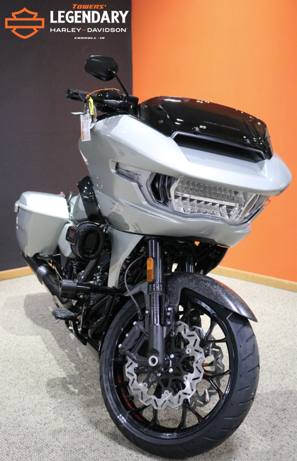 FLTRXSTSE 2025 CVO Road Glide ST - Photo 10