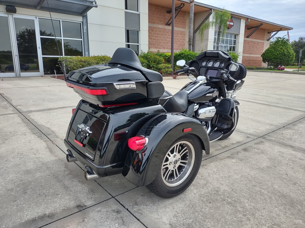 Tri Glide Ultra - Photo 4