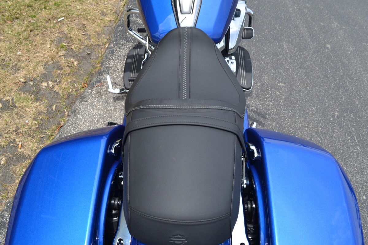 FLTRX 2025 Road Glide - Photo 9