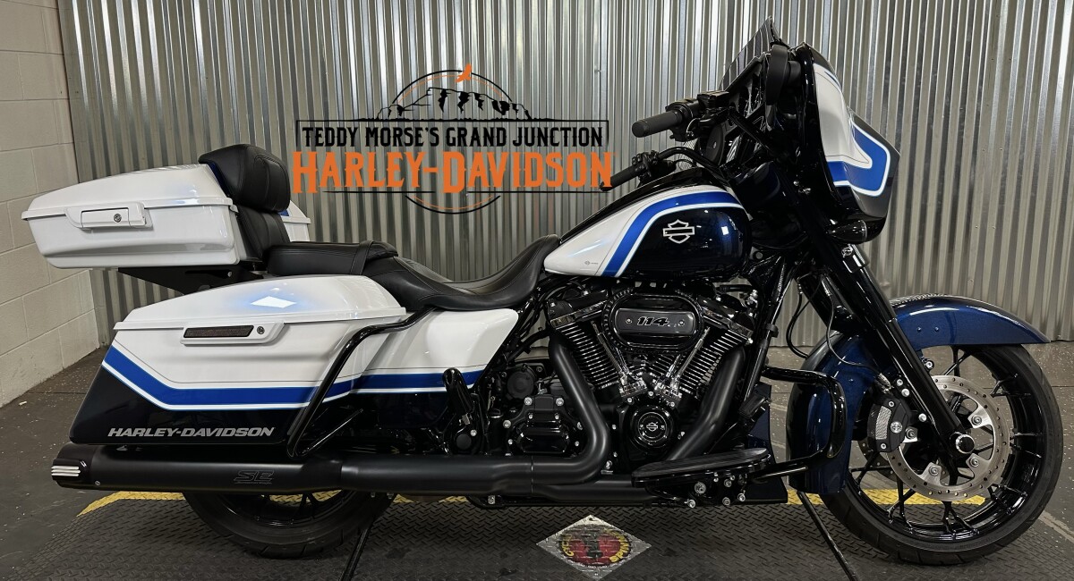 2021 Harley-Davidson Street Glide Special Arctic Blast — Special Edition — Black Finish
