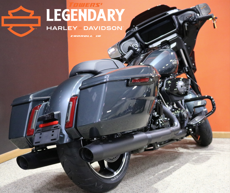 FLHX 2025 Street Glide - Photo 4
