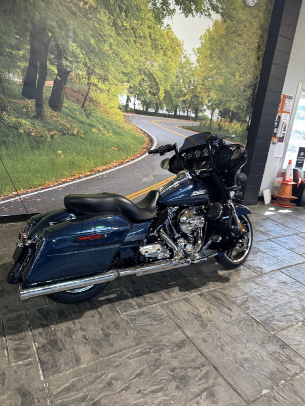 2016 Harley-Davidson® Street Glide® Special, photo 28