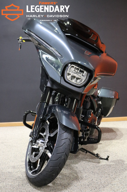 FLHX 2025 Street Glide - Photo 6