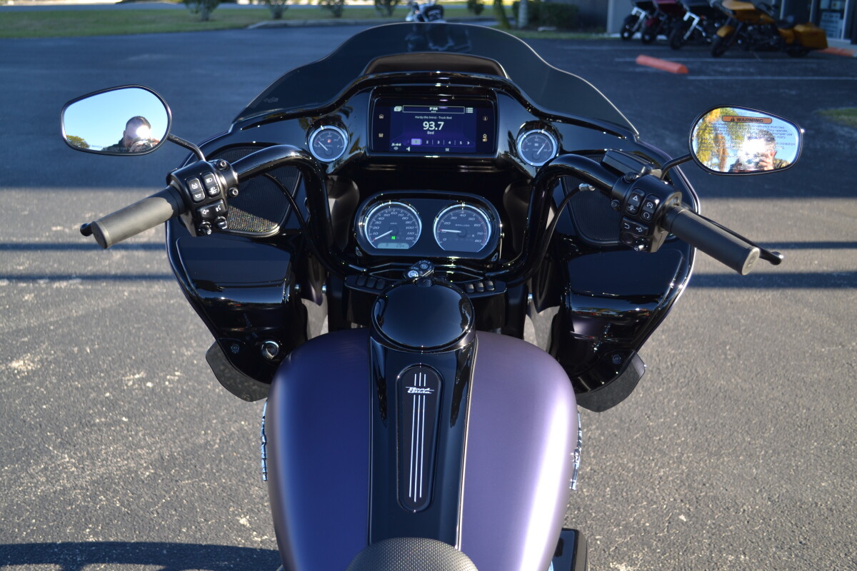 2025 Harley-Davidson Road Glide 3 Purple Abyss Denim - FLTRT - Photo 9