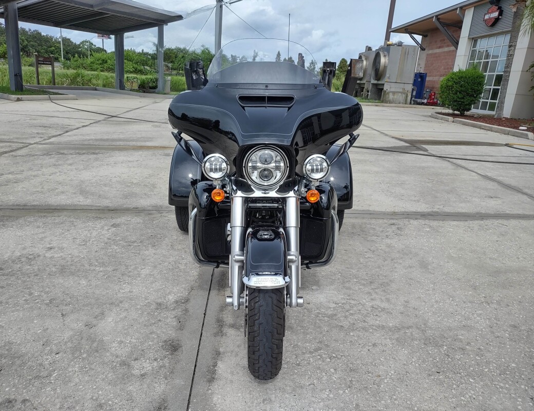 Tri Glide Ultra - Photo 10
