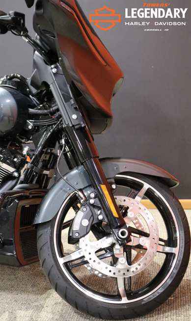FLHX 2025 Street Glide - Photo 3