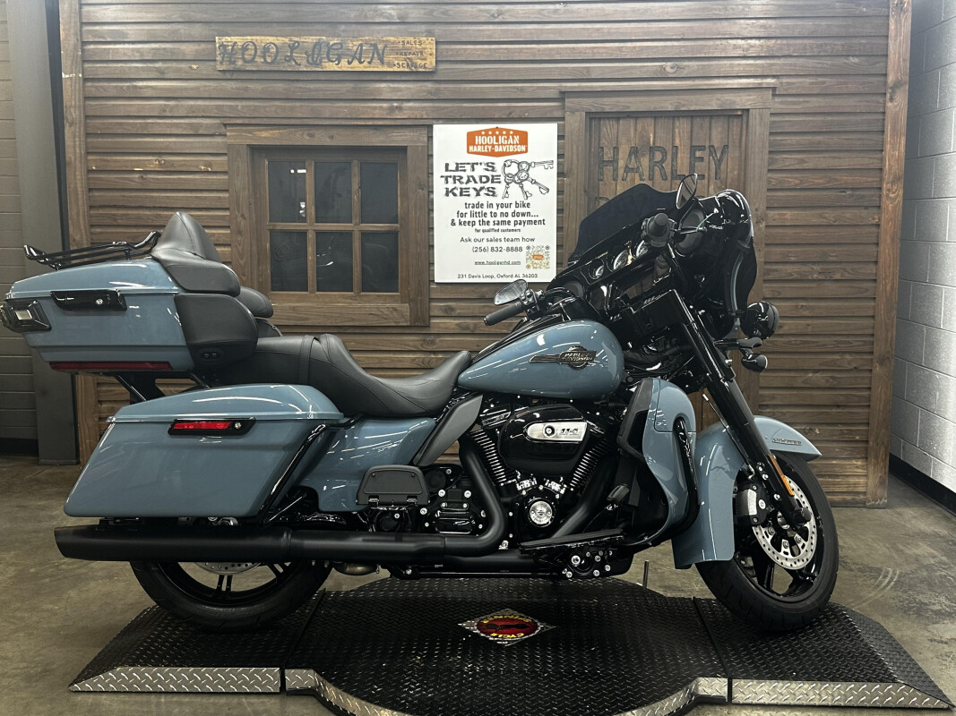 2024 Harley-Davidson Ultra Limited SHARKSKIN BLUE