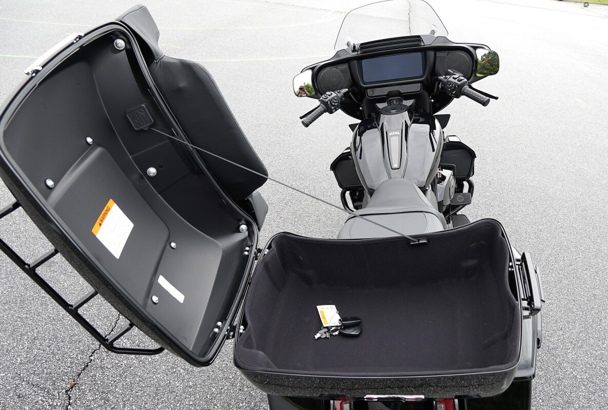 Street Glide Ultra - Photo 9