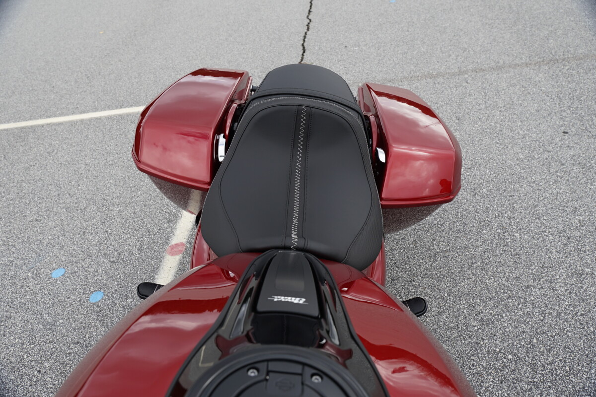 Road Glide - Photo 7