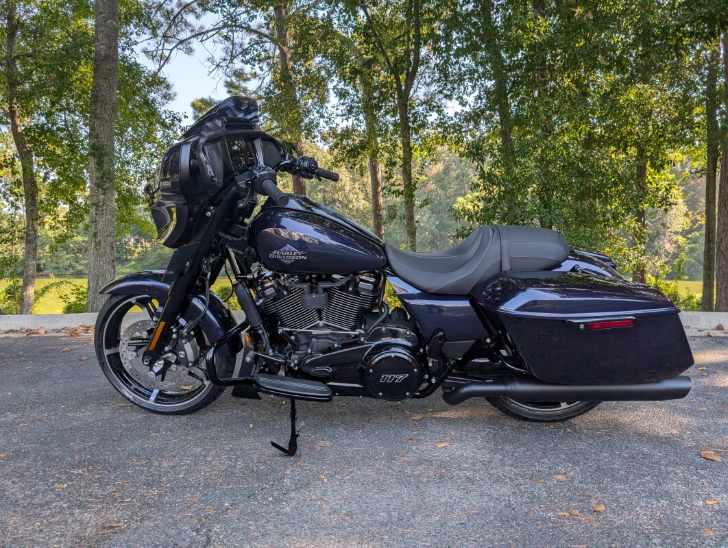 FLHX 2025 Street Glide - Photo 9