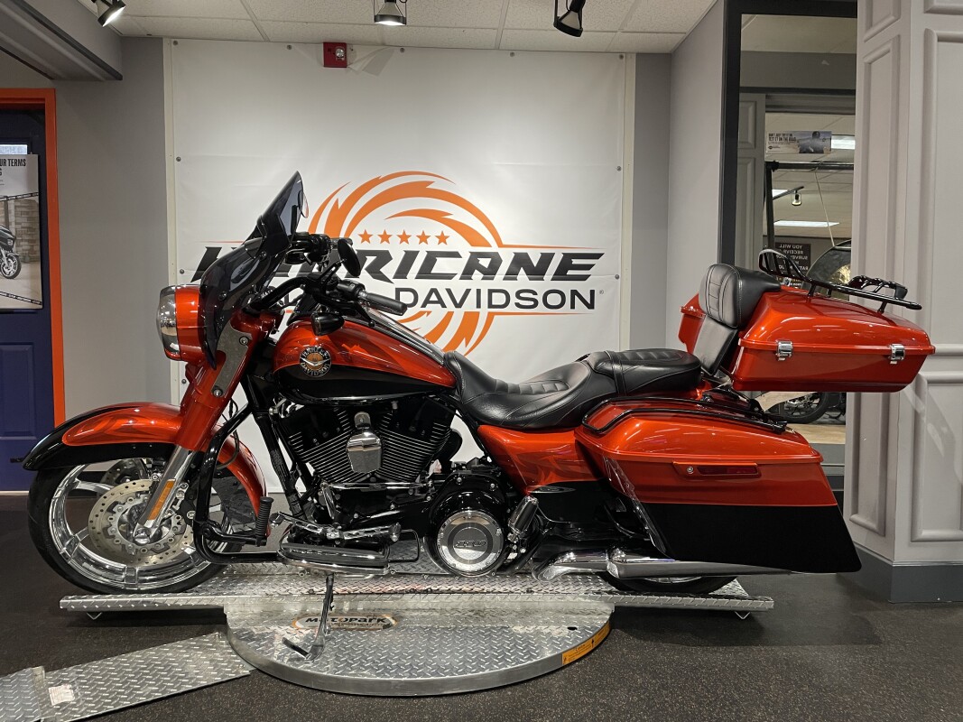 2014 Harley-Davidson CVO Road King - Photo 5