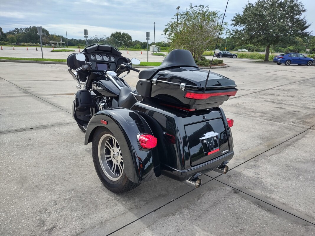 Tri Glide Ultra - Photo 7