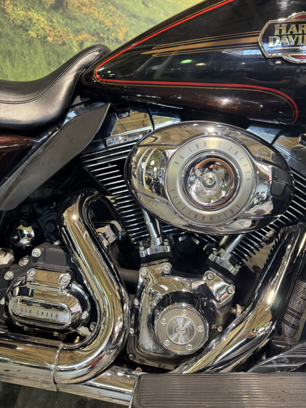 2011 Harley-Davidson Electra Glide Ultra Classic - Photo 5