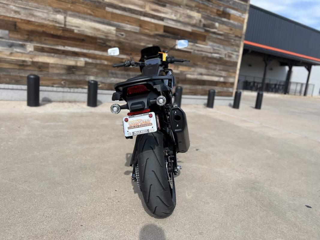 2025 Harley-Davidson Pan America 1250 ST Vivid Black - Photo 7