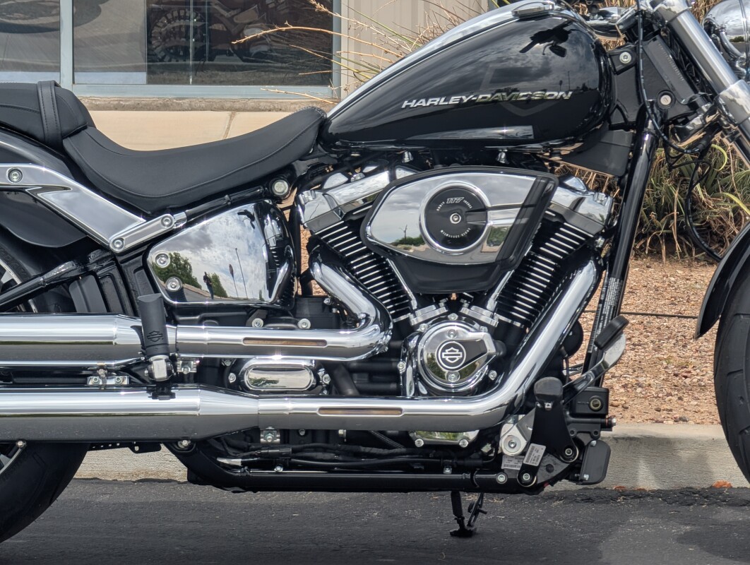 2025 Harley-Davidson Breakout - Photo 9