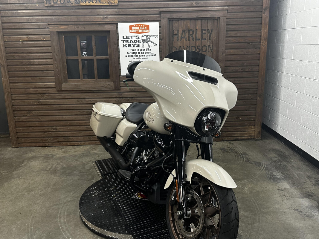 2023 Harley-Davidson Street Glide ST WHITE SAND PRL - Photo 9