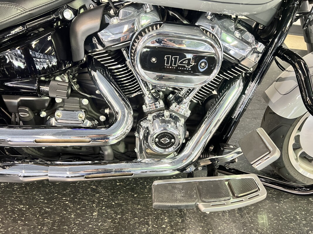 2024 Harley-Davidson Fat Boy 114 Billiard Gray FLFBS - Photo 4
