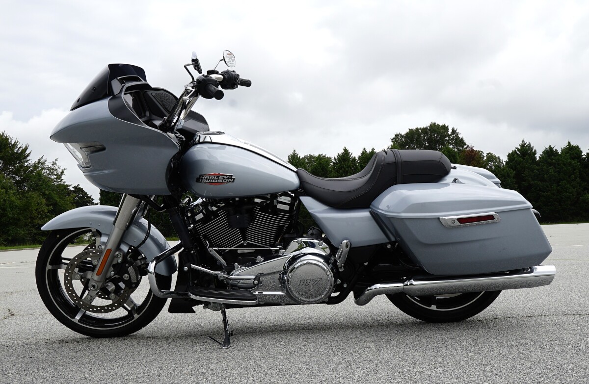 Road Glide - Photo 4