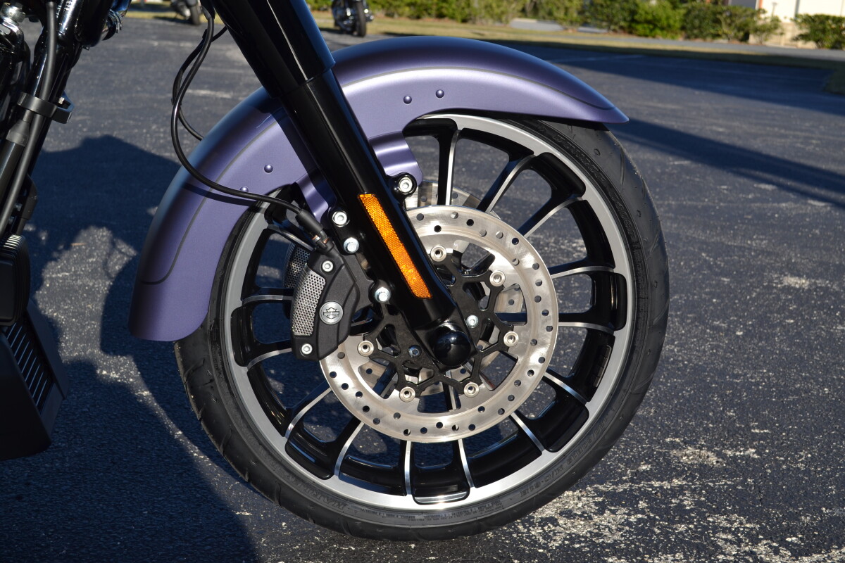 2025 Harley-Davidson Road Glide 3 Purple Abyss Denim - FLTRT - Photo 3