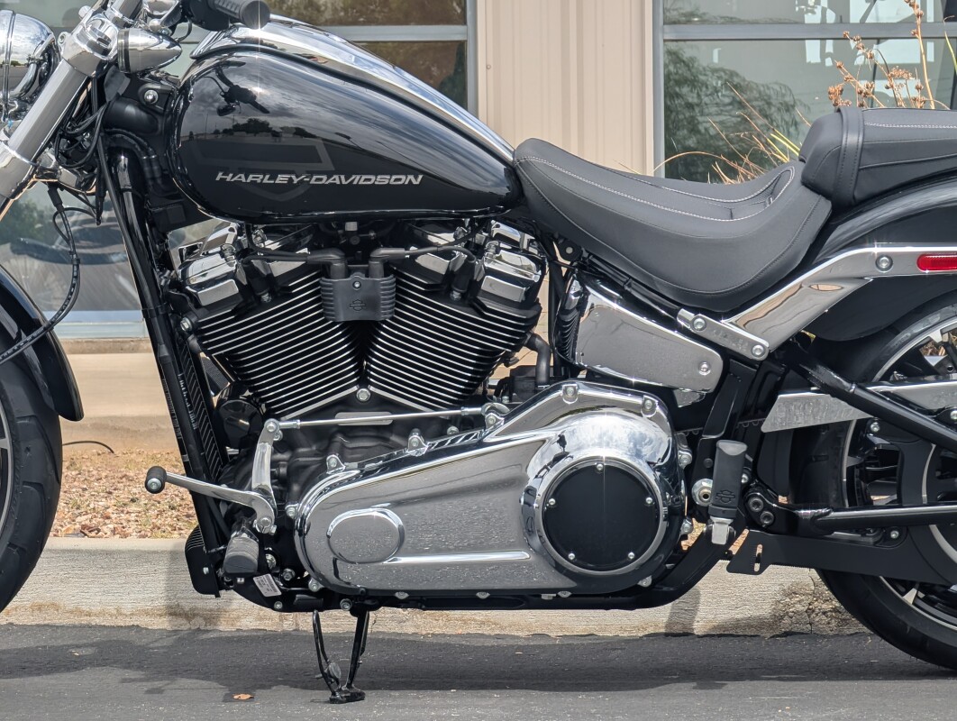 2025 Harley-Davidson Breakout - Photo 6