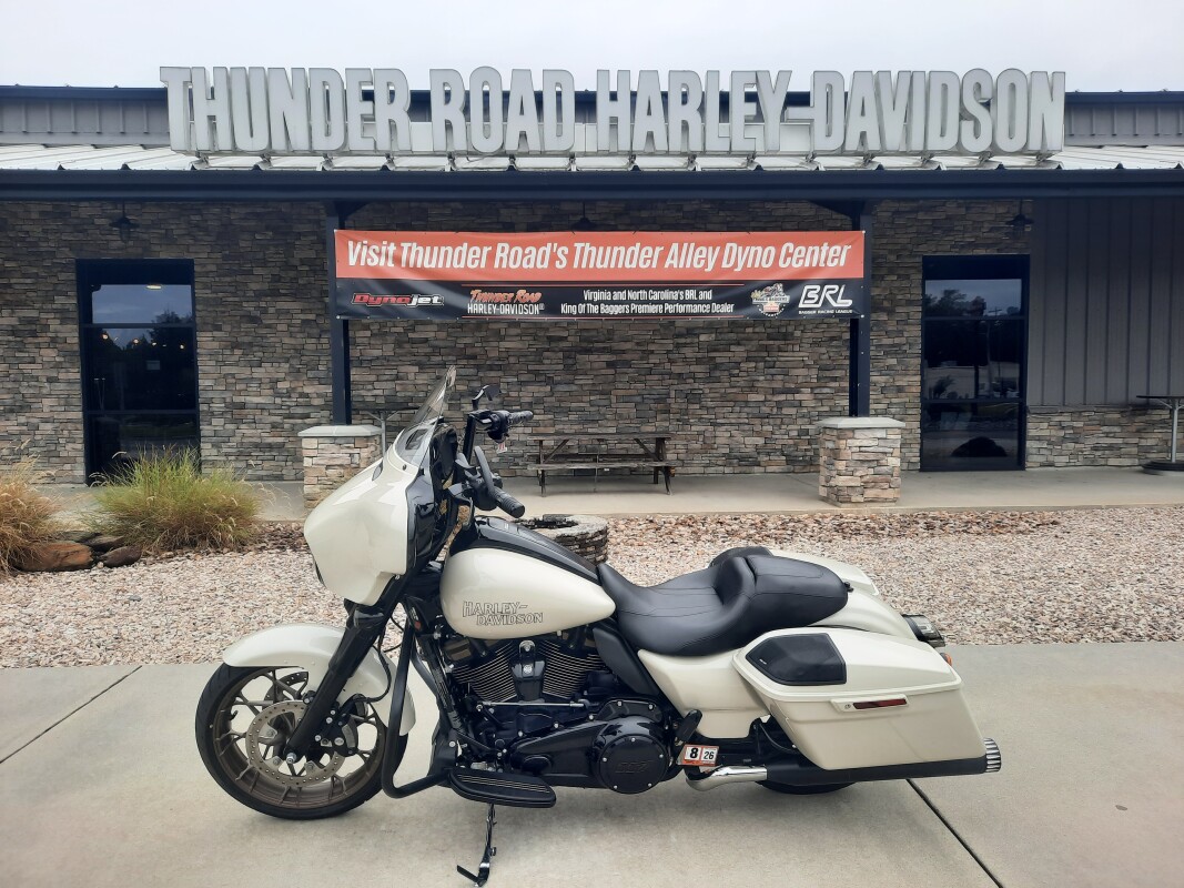 2023 Harley-Davidson Street Glide ST White Sand Pearl
