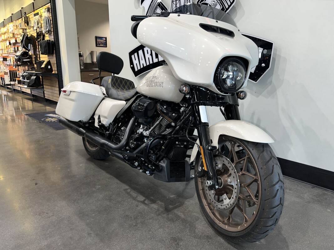 2023 Harley-Davidson Street Glide ST FLHXST - Photo 2