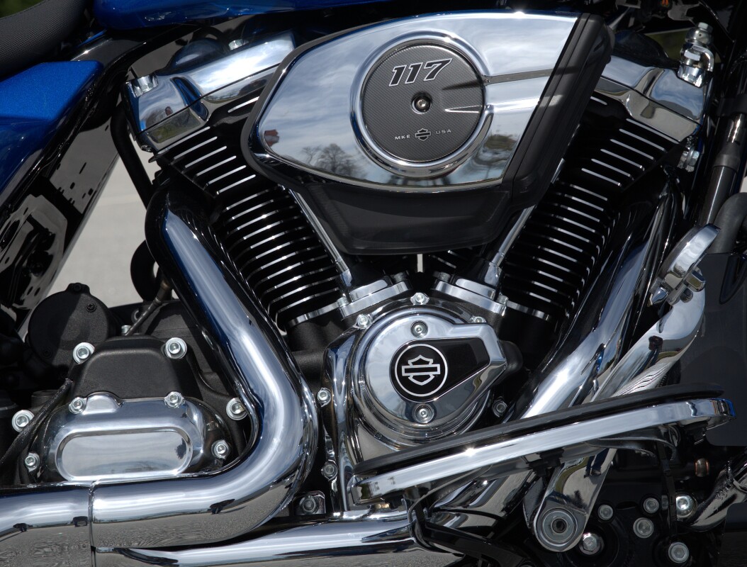 Road Glide - Photo 8