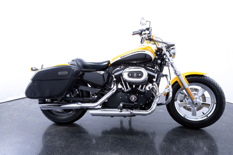 Harley-Davidson® Sportster 1200 Custom 2012 | H-D1 Factory Custom