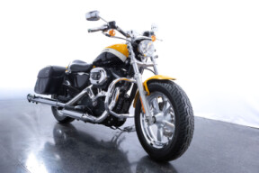 Harley-Davidson® Sportster 1200 Custom 2012 | H-D1 Factory Custom thumb 1