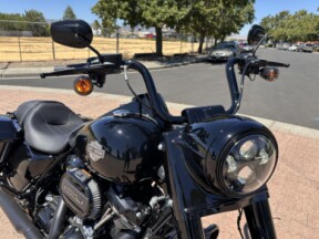 FLHRXS 2025 Road King™ Special thumb 0