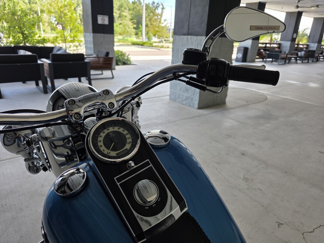 2011 Harley-Davidson Softail Deluxe - Photo 8