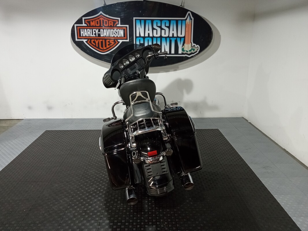 2021 Harley-Davidson Street Glide - Vivid Black - Photo 4