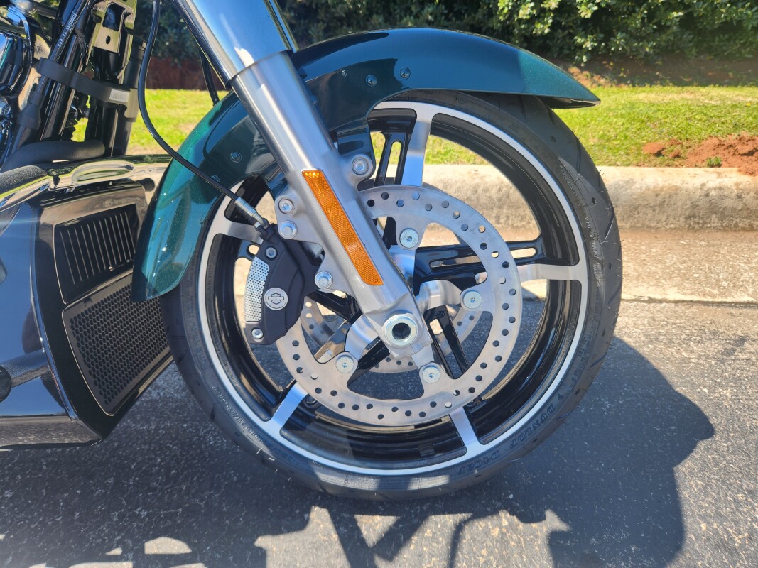 2024 Harley-Davidson Street Glide - Photo 10